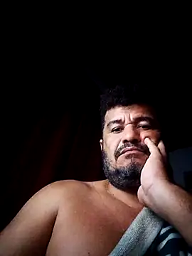 tarra122's Webcam Show