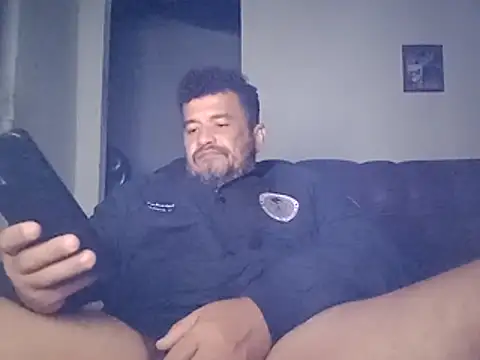 tarra122's Webcam Show