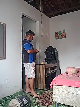Show de tarra122 na webcam