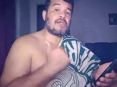 tarra122: διαδικτυακό σόου στην κάμερα