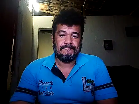 Show modela tarra122 na web-kameri