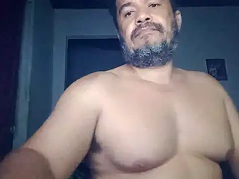 tarra122 – webcam-show