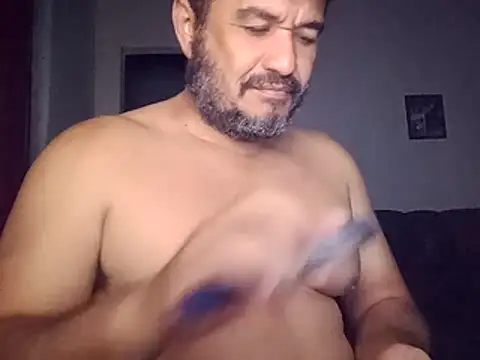 Show modela tarra122 na web-kameri