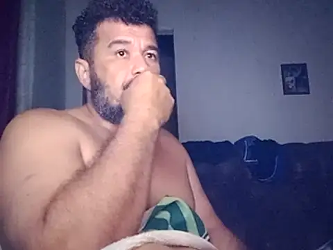 Show de tarra122 na webcam