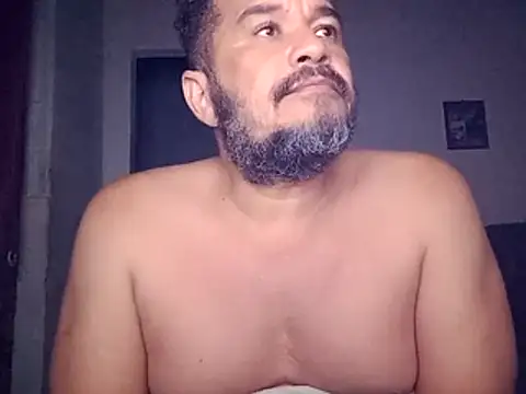 tarra122's Webcam Show