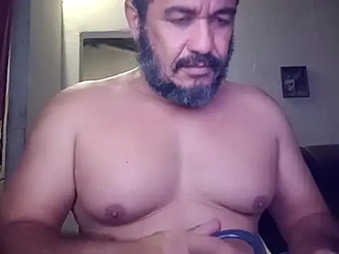 tarra122's Webcam Show