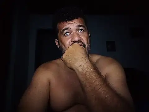 tarra122's Webcam Show