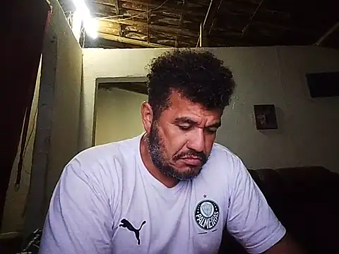 Show de tarra122 na webcam