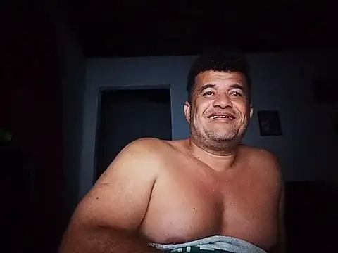 Show modela tarra122 na web-kameri