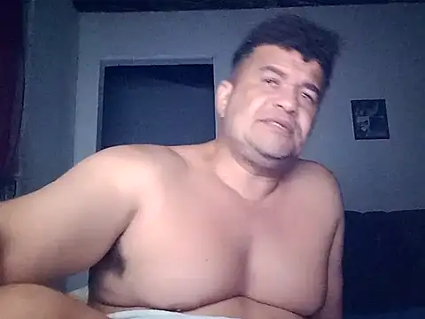 tarra122 – webcam-show