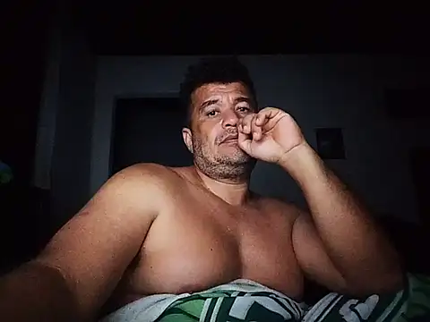 Show de tarra122 na webcam
