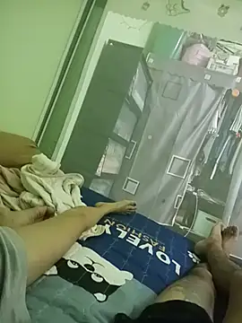 KcYes1 Webcam show