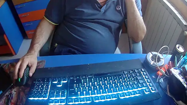 Tango128 Pertunjukan Webcam