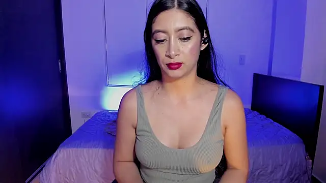 Chat XXX en directo de MeganWhite3