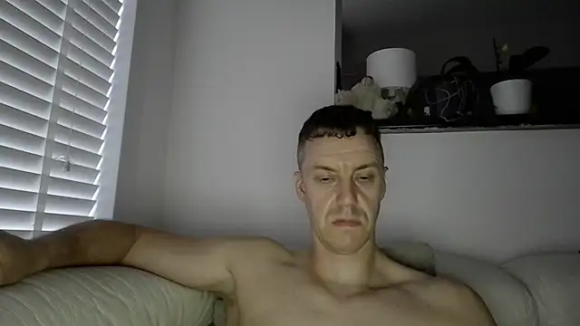 ploki2180 webkamerás műsora