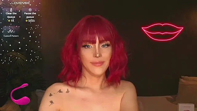 Show modela GoddessaXX na web-kameri