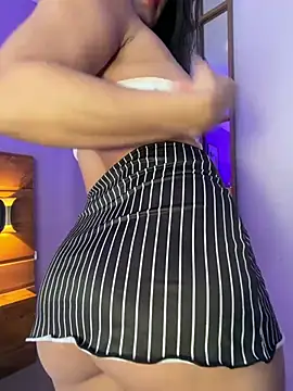 Chat +18 de mahia_queen ao vivo