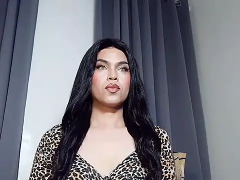 MistressLuna1 webcam show