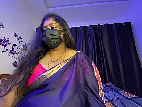 UR_Chocogirl's Webcam Show