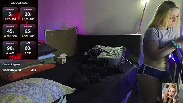 Blondiewithanass 라이브 XXX 채팅