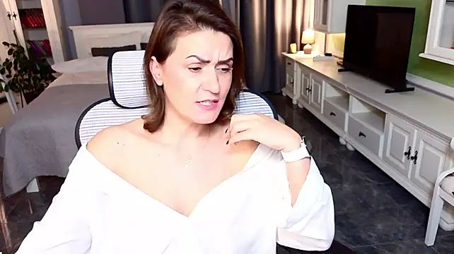 ArianaSage_ Webcam-Show