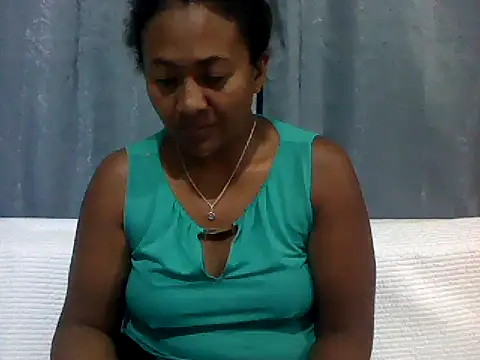 Chatroom XXX en direct de sexyladii