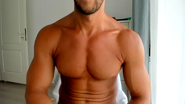 Show modela woolfiie na web-kameri