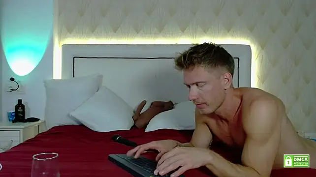 JessicaSteve Show Webcam