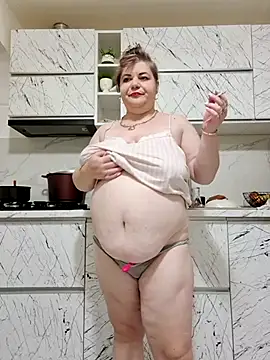 cindybbwsquirt's Webcam Show