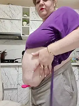 Show de cindybbwsquirt na webcam
