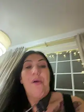 LittleMissEeve's Webcam Show