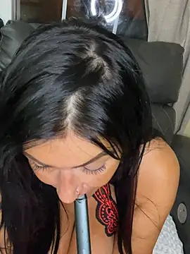 LittleMissEeve Webcamshow