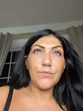 LittleMissEeve XXX чат на живо