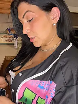 LittleMissEeve Webcamshow