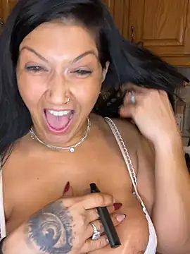 LittleMissEeve's Webcam Show