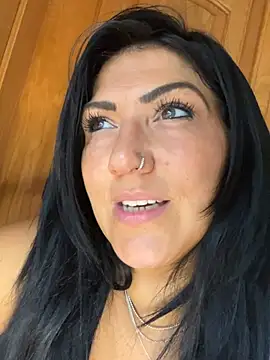 LittleMissEeve Show in webcam