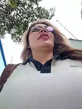 Pokazy przed kamerką – DIANITA_1988