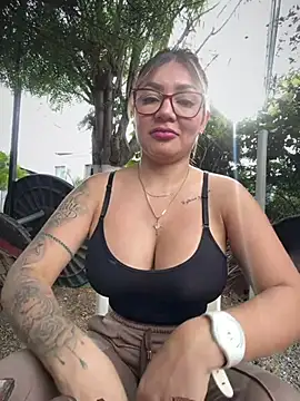Pokazy przed kamerką – DIANITA_1988