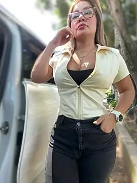 Pokazy przed kamerką – DIANITA_1988