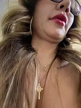 DIANITA_1988's Live XXX Chat