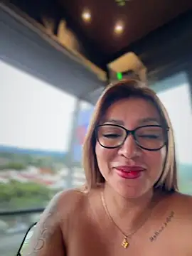 DIANITA_1988n Webbikameraesitys