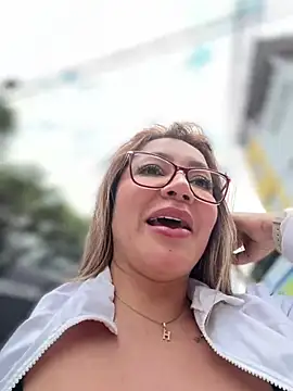 DIANITA_1988のウェブカメラショー