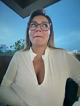 DIANITA_1988 网络视讯表演