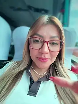 DIANITA_1988 Шоу с уебкамера