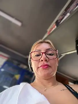 DIANITA_1988n Live XXX chat