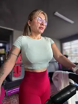 Chat +18 de DIANITA_1988 ao vivo