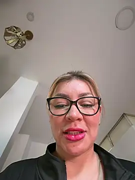DIANITA_1988 在線直播表演