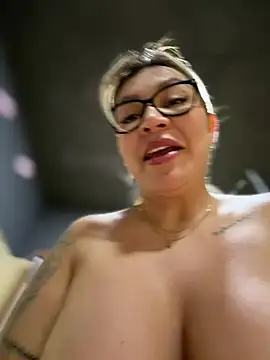 Czat XXX na żywo – DIANITA_1988