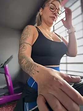 DIANITA_1988 Pertunjukan Webcam