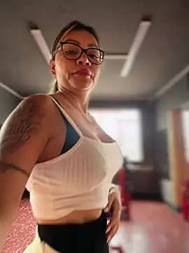 Czat XXX na żywo – DIANITA_1988